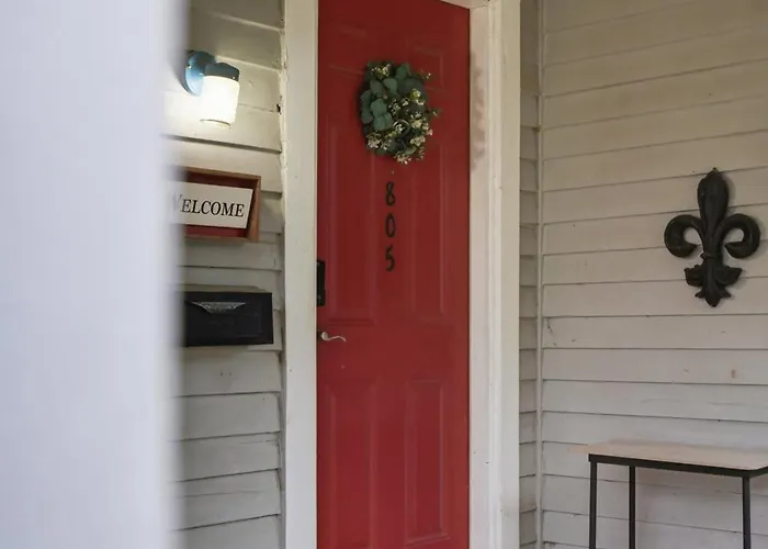 Spacious 2br Perfect For Work Crews Or Families Lafayette